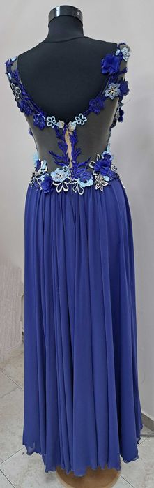 Бална рокля с 3D дантела