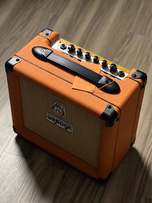 Электро гитара Fender Stratocaster HSS + Orange Crush12