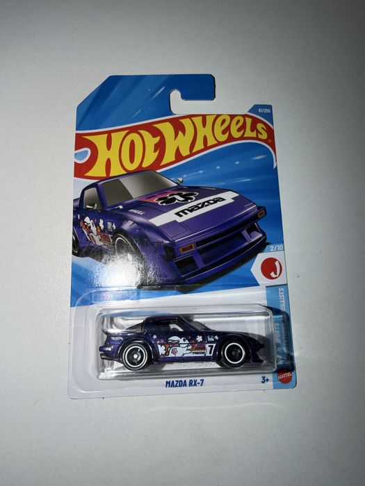 Hot wheels Premium и Мейнлайны