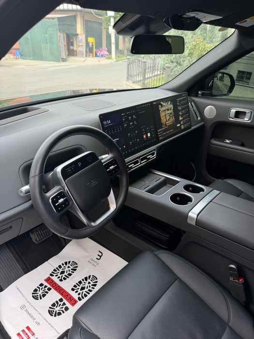 Li 9 ultra 2025 yil
