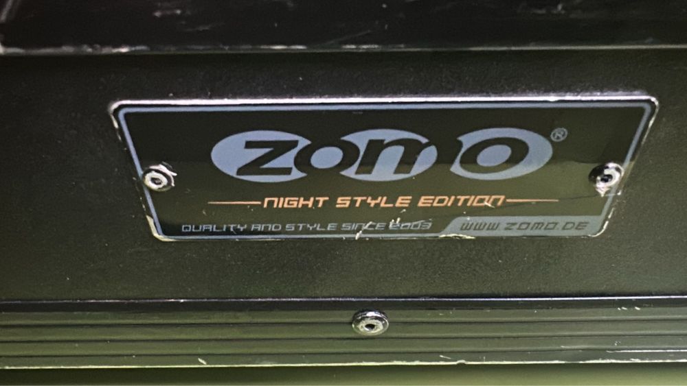 Flight Case Zomo Night Style Edition (NSE) professional DJ flightcase