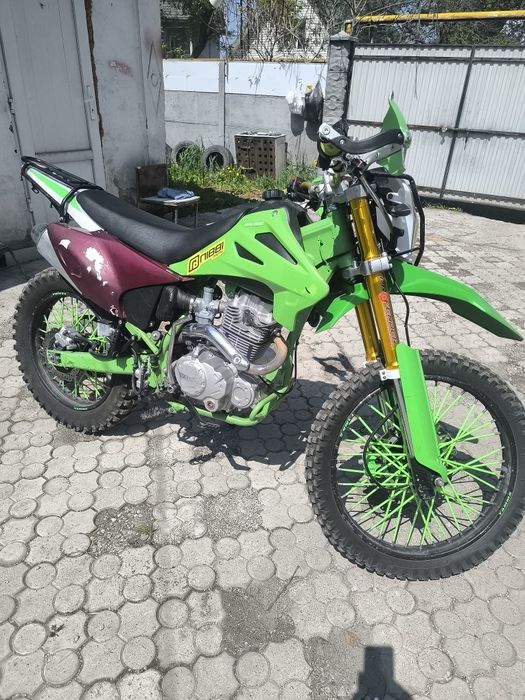 Срочно продам ЭНДУРО 06. 250 куб.