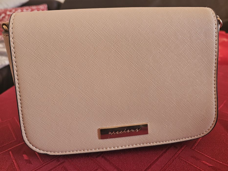 Чанта за лаптоп от филц - Avon и малка бежова чантичка