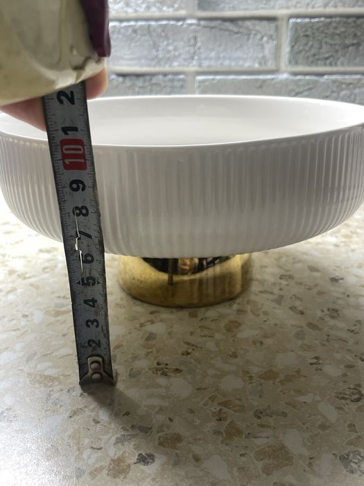 Фруктница б/у в хорошем состоянии