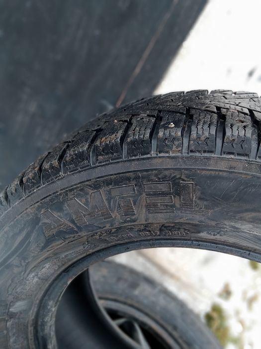Продам зимнию резину