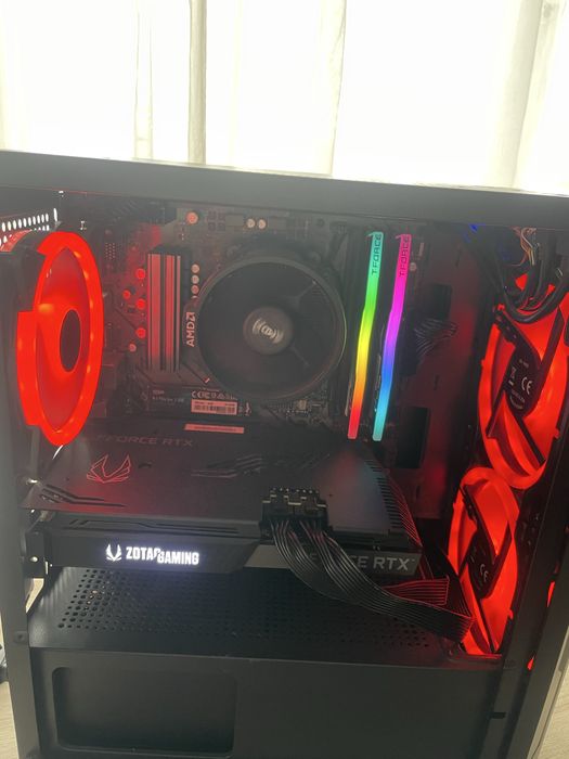 Геймърски компютър-rtx 3070 amd 5 5600g
