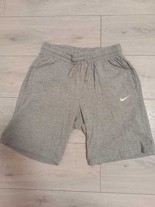 Мъжки дрехи NIKE