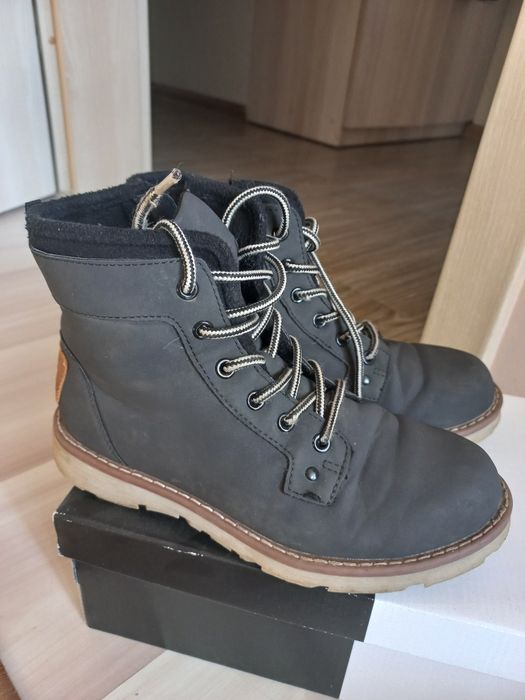 Детски зимни обувки размер 34