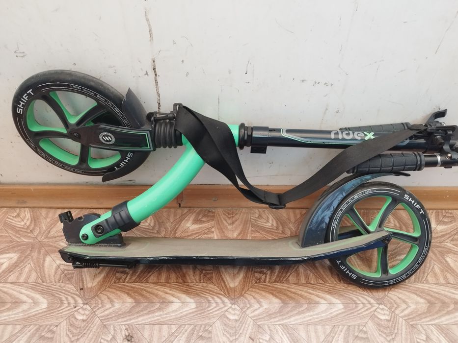 Мощный надёжный самокат Ridex Shift 230