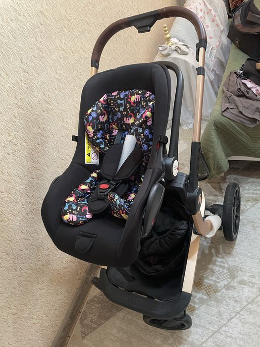 Продается коляска тройка