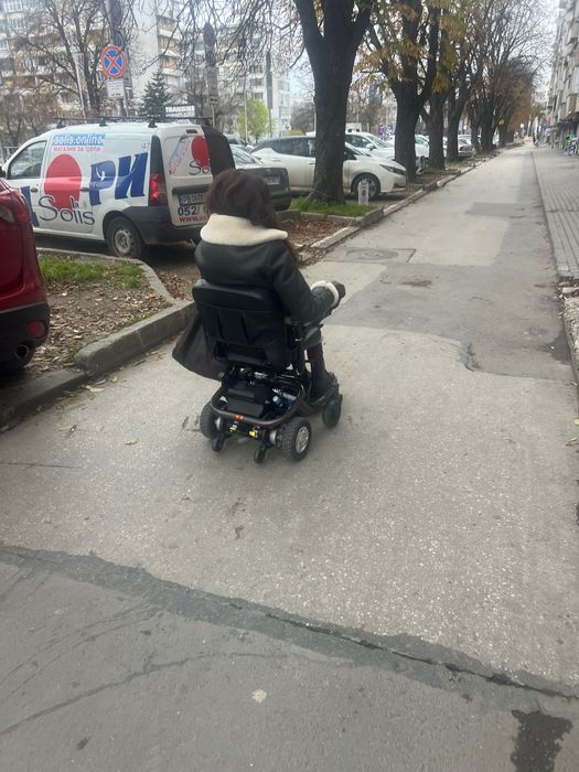 Електрическа инвалидна количка Travelux