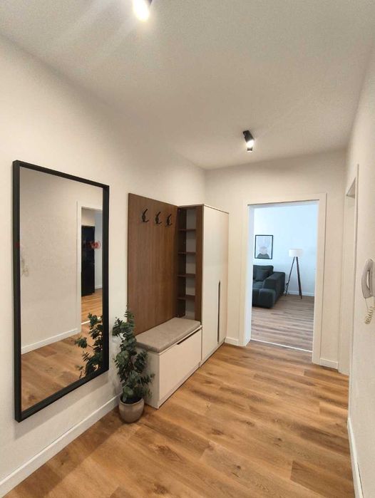 Дава се под наем Тристаен апартамент в София, Редута - 100 кв.м за 1020 € - Снимка #3