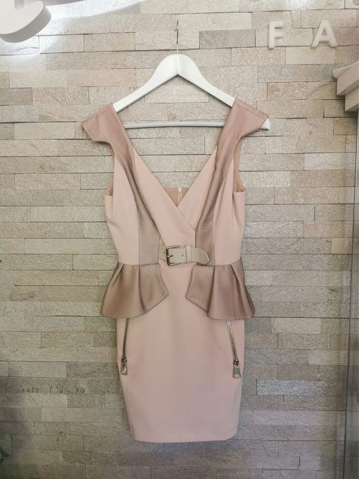 Официална рокля с харбалички