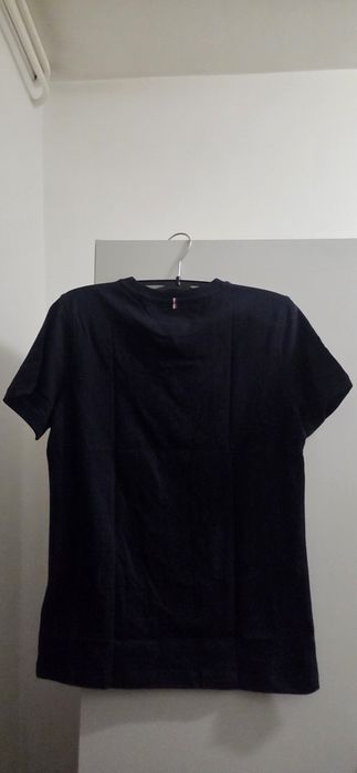 Tricou copii Tommy Hilfiger original,marimea 164(14 ani),bleumarin,nou,cu eticheta