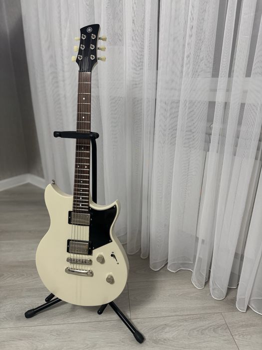 Гитара электро Yamaha RSE20