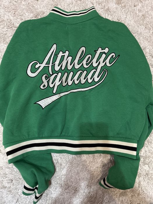 Зелено стилно и неносено яке от House brand размер XS