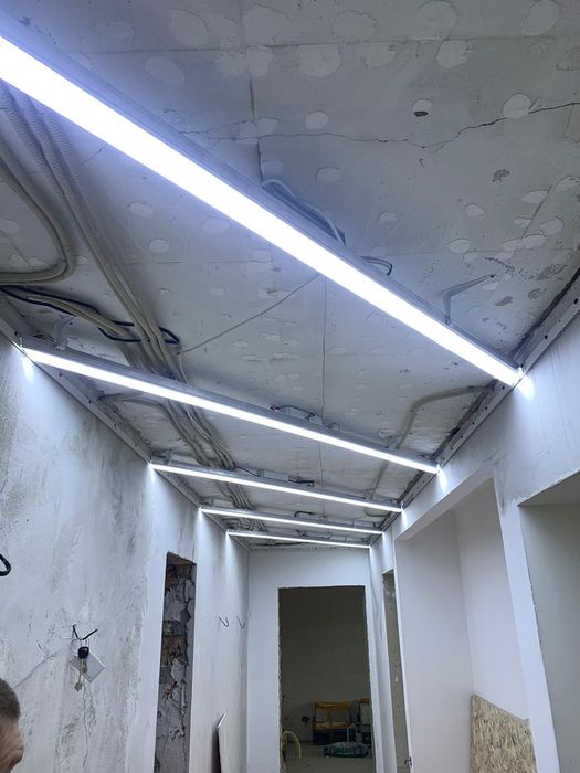 Натяжные потолки ,ремонт