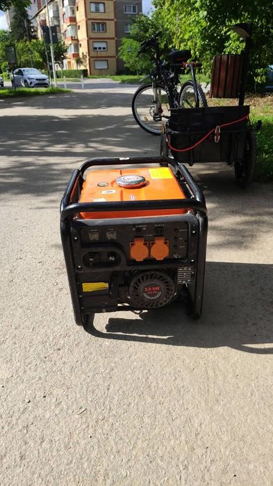 Generator curent 220v Cross  tols 3600nwatt