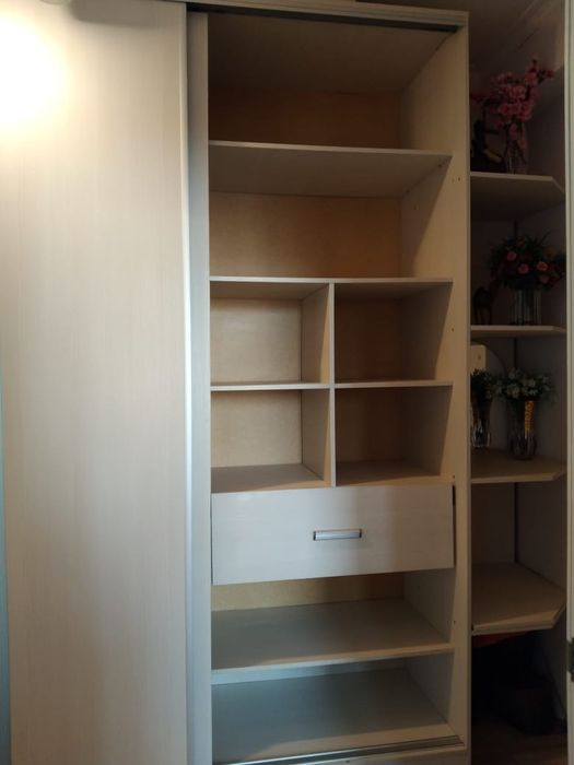 Шкаф - купе продам