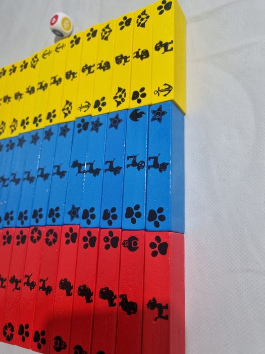 Set figurine Montessori si joc educativ