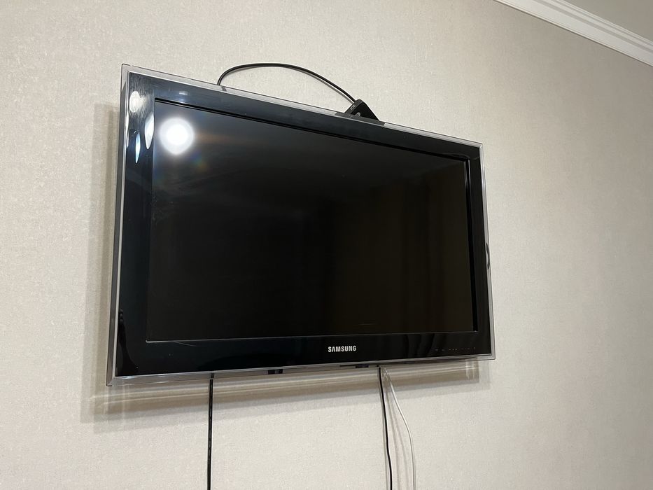 Продам телевизор