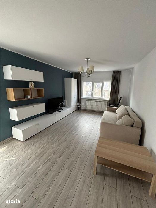 Apartament 2 camere Bloc Alun 58 mp et 3