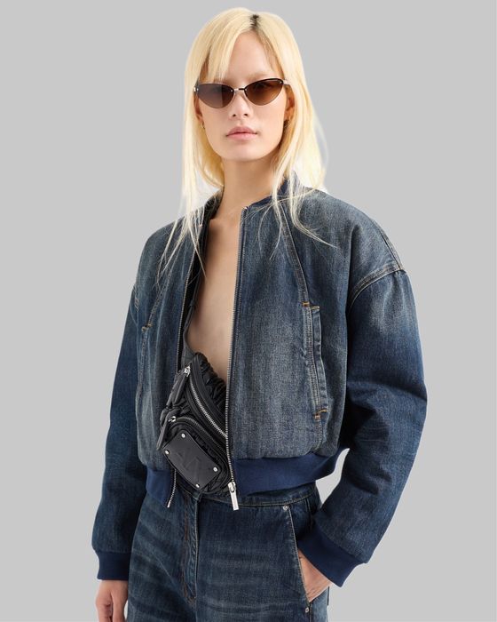 Оригинална дамска чанта за кръст Armani Exchange