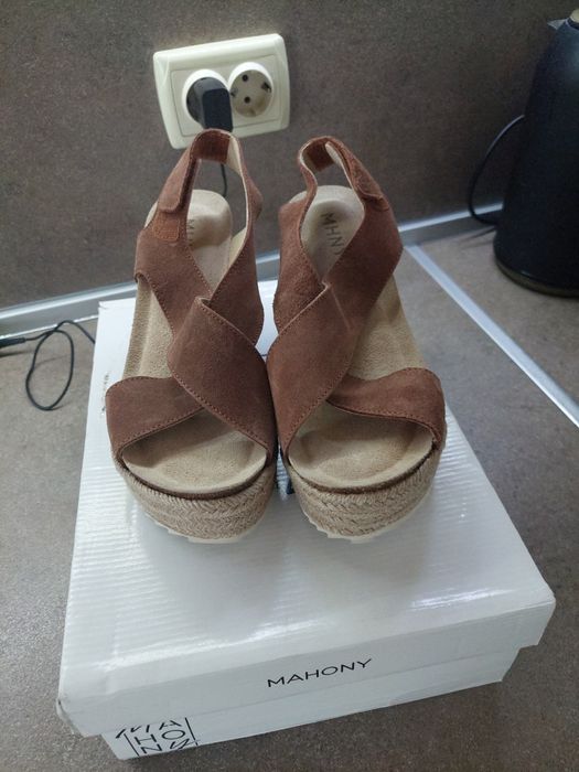 Дамски сандали mahony 37