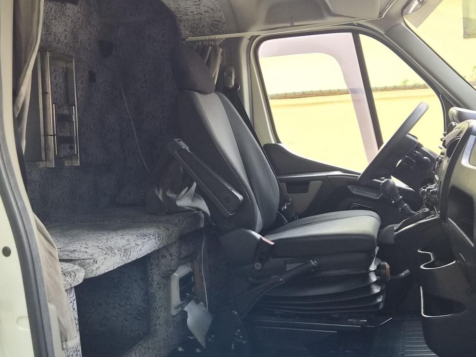 Renault master 2.3 170 cp 2018 euro 6  2 paturi / iveco daily fiat ducato