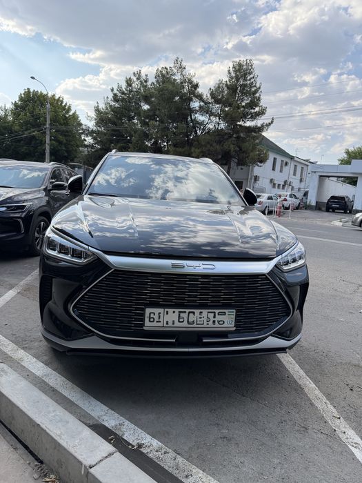 BYD Song Plus dm-i AWD (3 позиция full)