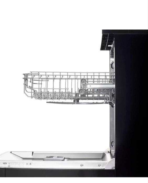 Продам посудомоечную машину