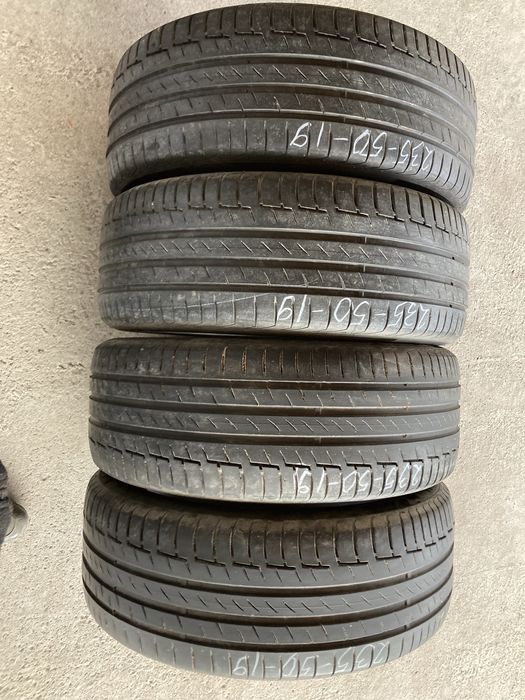 Гуми за джип 235-50-19