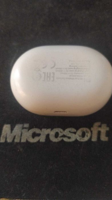 Продам наушники для телефона