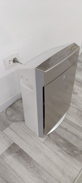 Воздухоочиститель продам