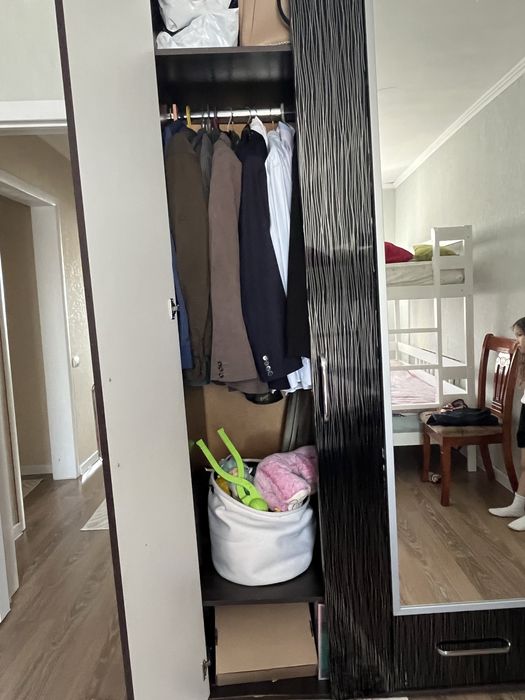 Шкаф для одежды