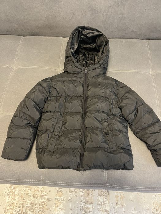 Продам детскую куртку Mango. Цена: 5000 тг.