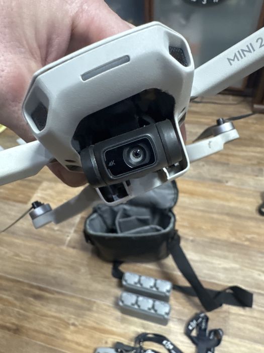 Квадрокоптер dji mini 2 в хорошем состоянии