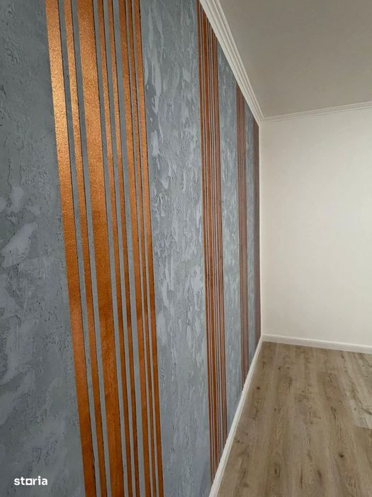 Casă renovată integral ideala pt locuit-in Paleu