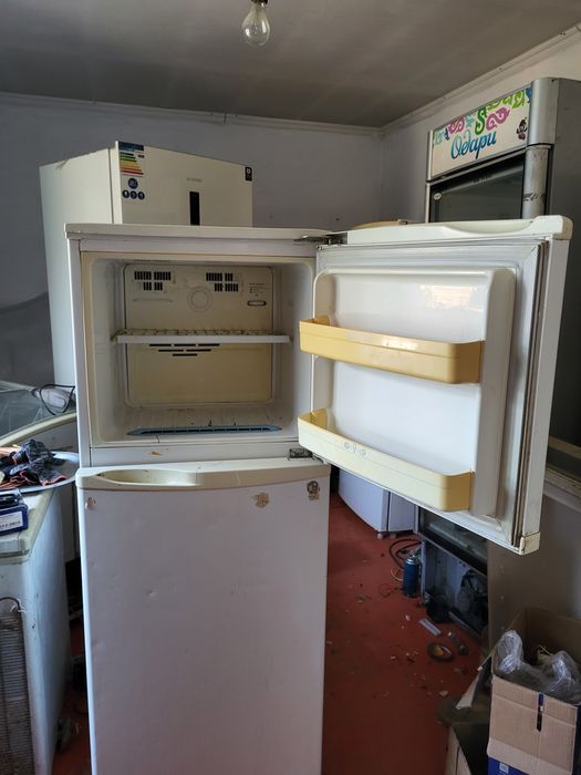 Холодильник сатылады