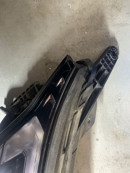 Фара ДХО левая JS4