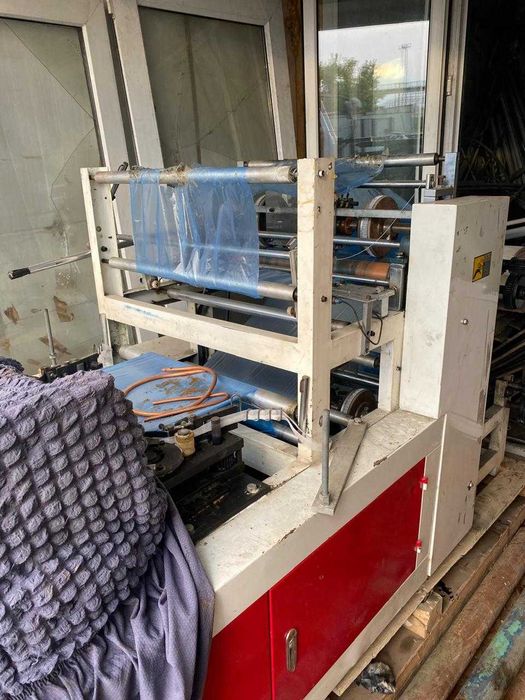 Станок для производство бахил, нарукавников