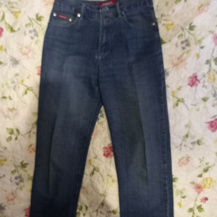 Продам джинсы мужские