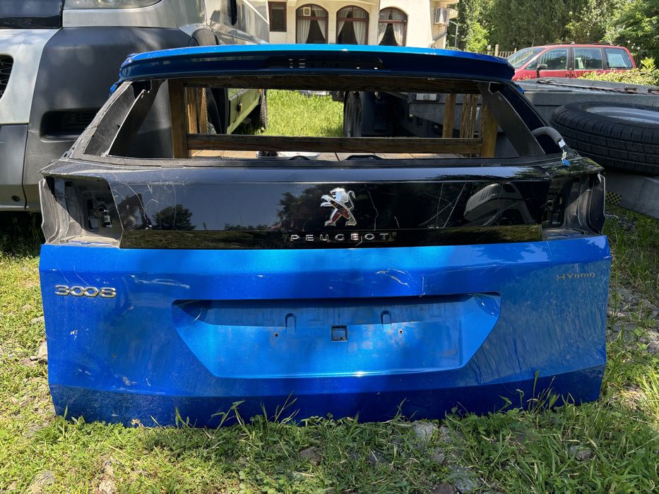 Багажник Задна врата  Пежо 3008/Peugeot 3008
