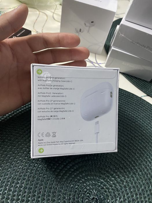 AirPodsPro casti apple