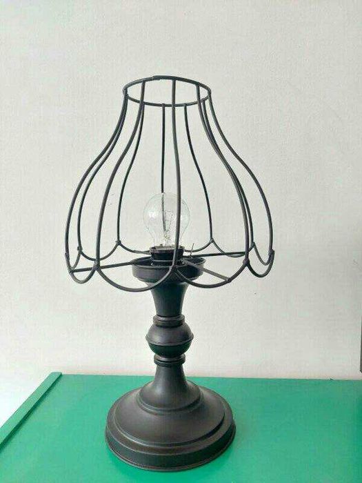 Лофт черна нощна лампа