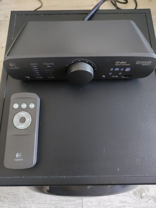 Продаются компьютерные колонки Logitech Z906 THX