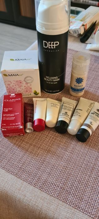 Лосиони, душ гелове,шамоани и пяни за коса