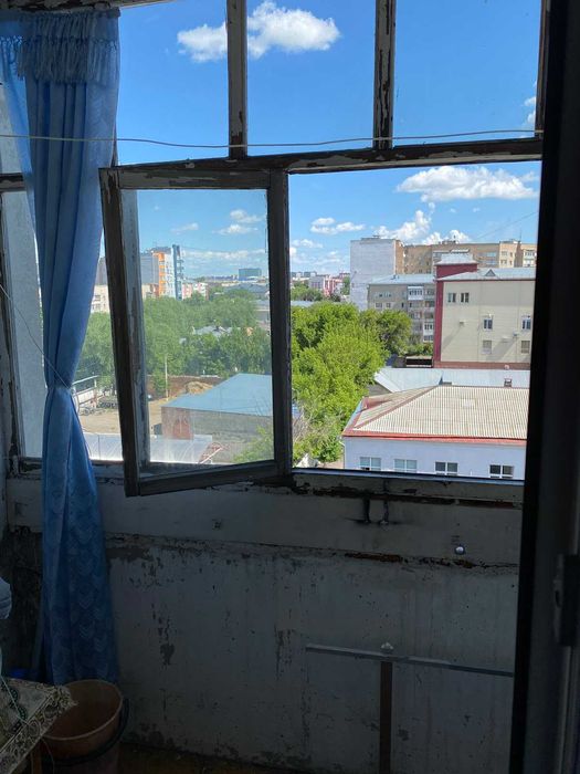 продам 1 ком район Достык Молла