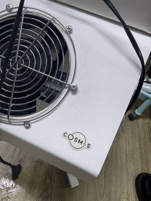 Продам пылесос для педикюра