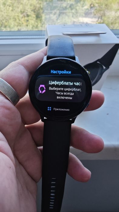Смарт часы Samsung watch active 2 40 mm